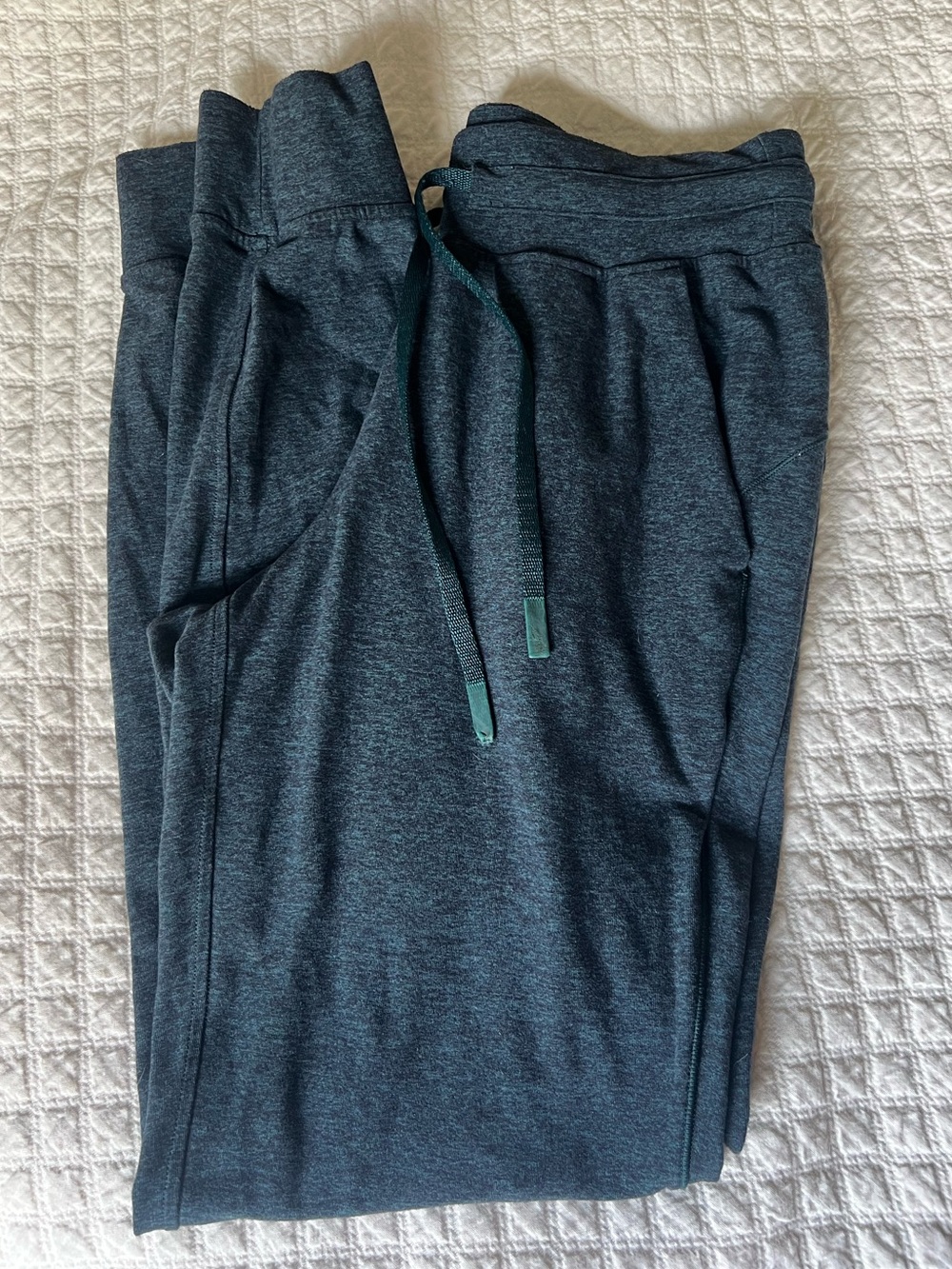 Lululemon Ready to Rulu Joggers